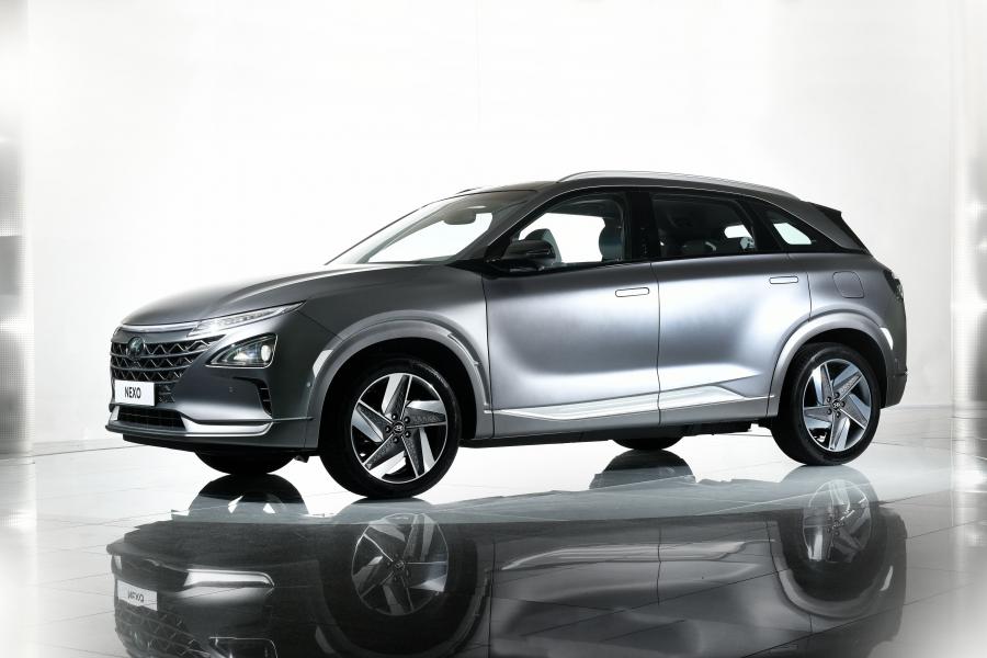 Hyundai NEXO 2018 года  (WW) (фото 12 из 41)